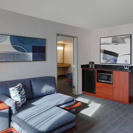 Hotel Courtyard By Marriott Springfield Downtown Exterior foto